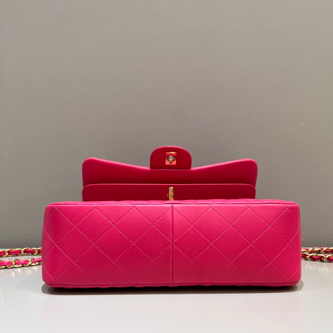 CH  LARGE CLASSIC HANDBAG 30 Lambskin Rose Red