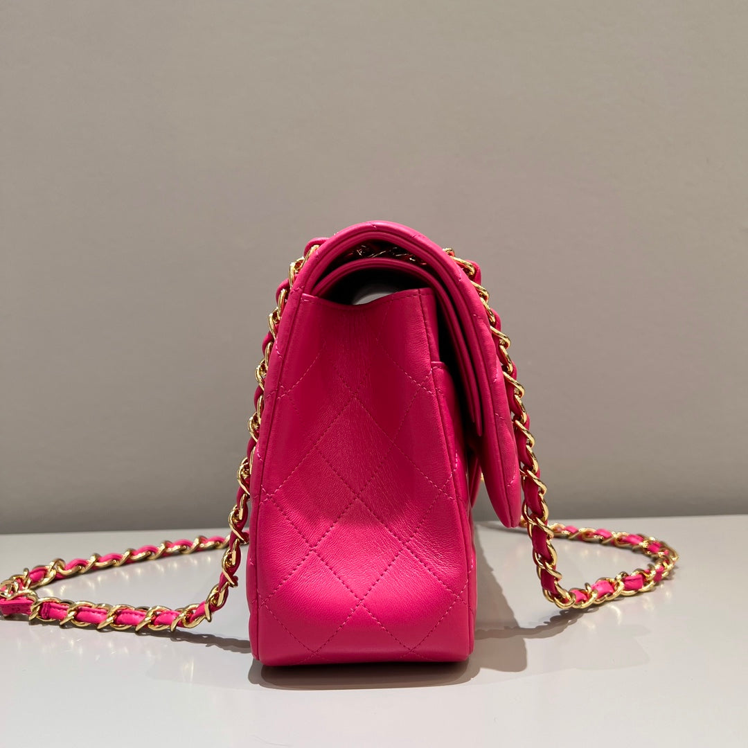 CH  LARGE CLASSIC HANDBAG 30 Lambskin Rose Red