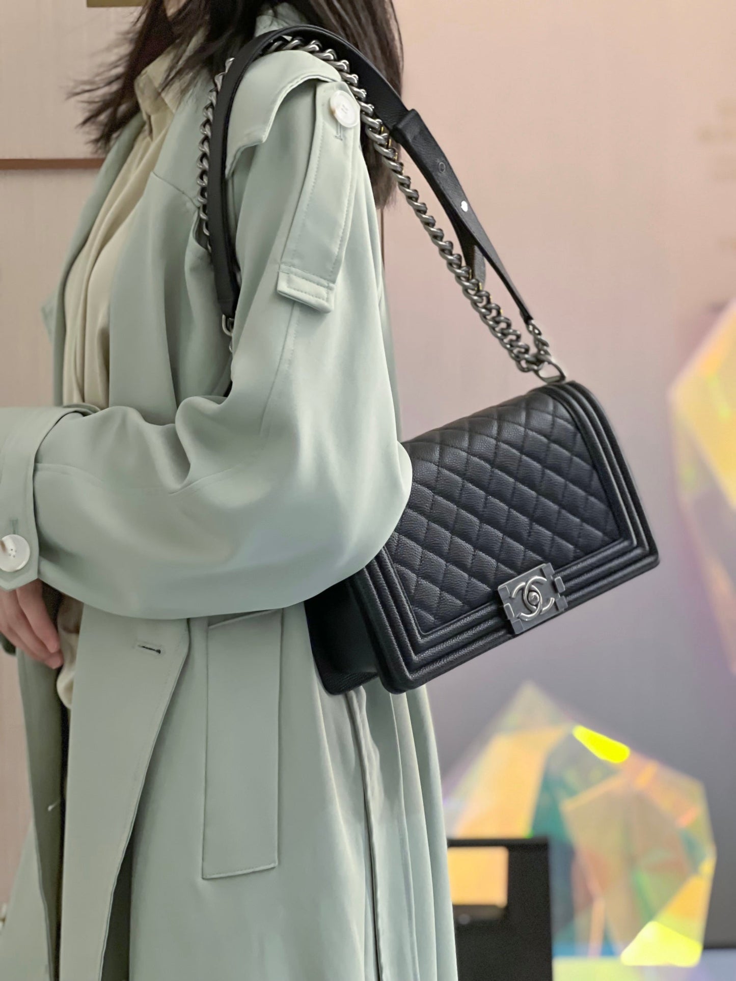 CH BOY HANDBAG 25 Grained Calfskin Black