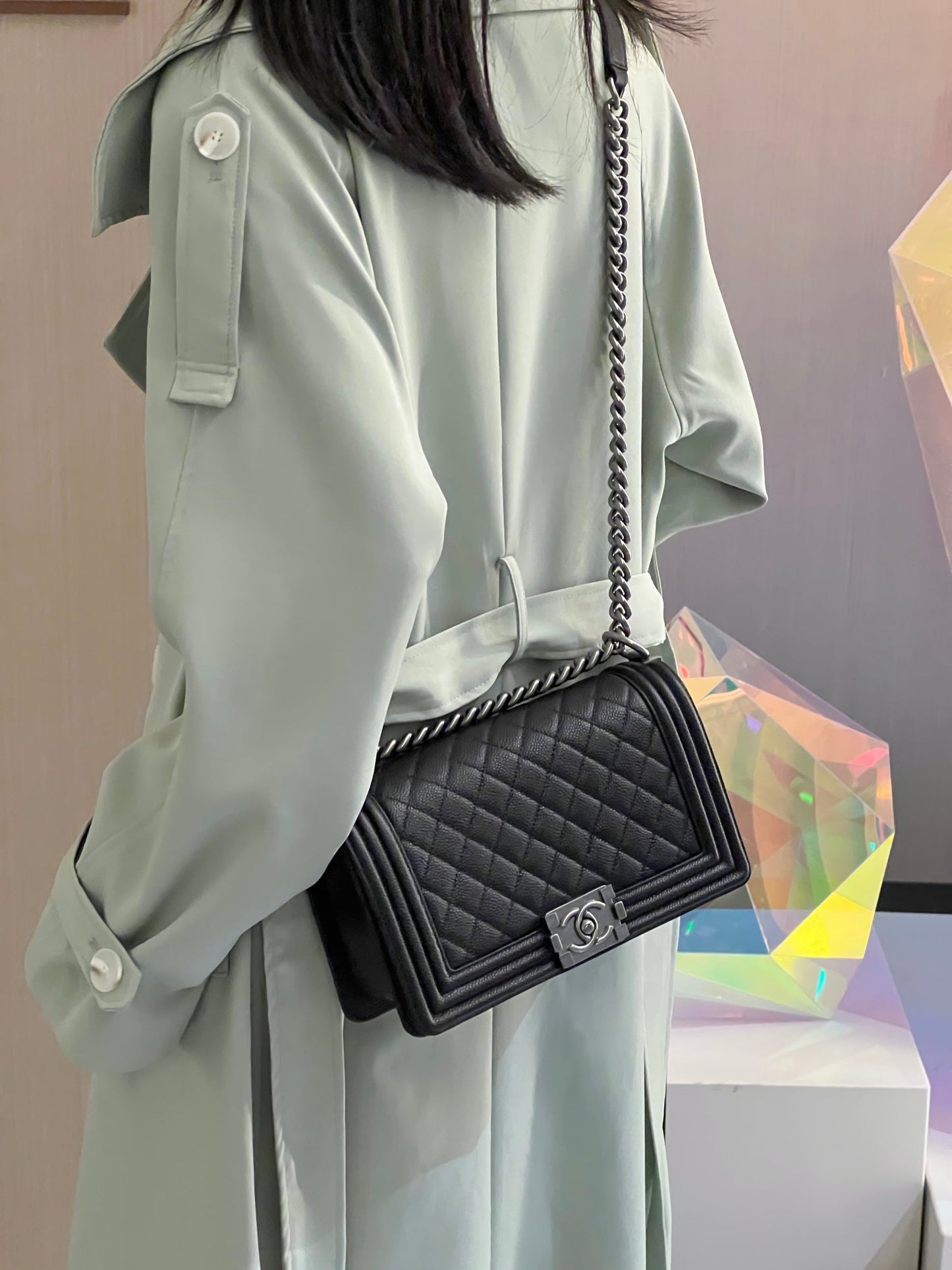 CH BOY HANDBAG 25 Grained Calfskin Black