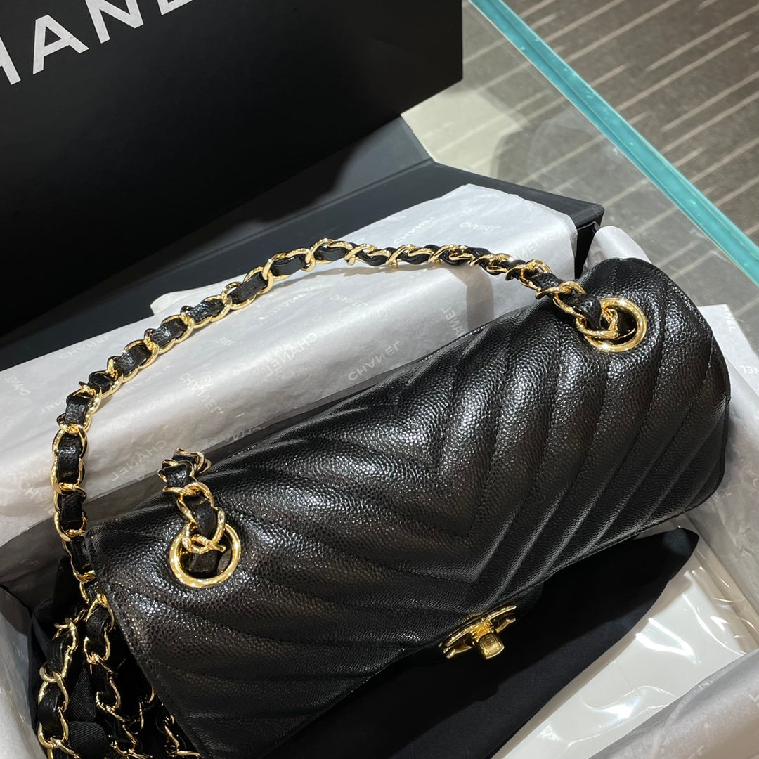CH MINI CLASSIC HANDBAG 20 Small Grained Calfskin V Pattern Black