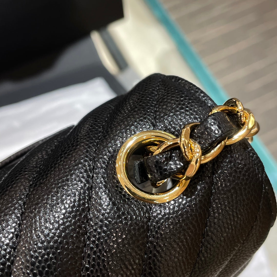 CH MINI CLASSIC HANDBAG 20 Small Grained Calfskin V Pattern Black