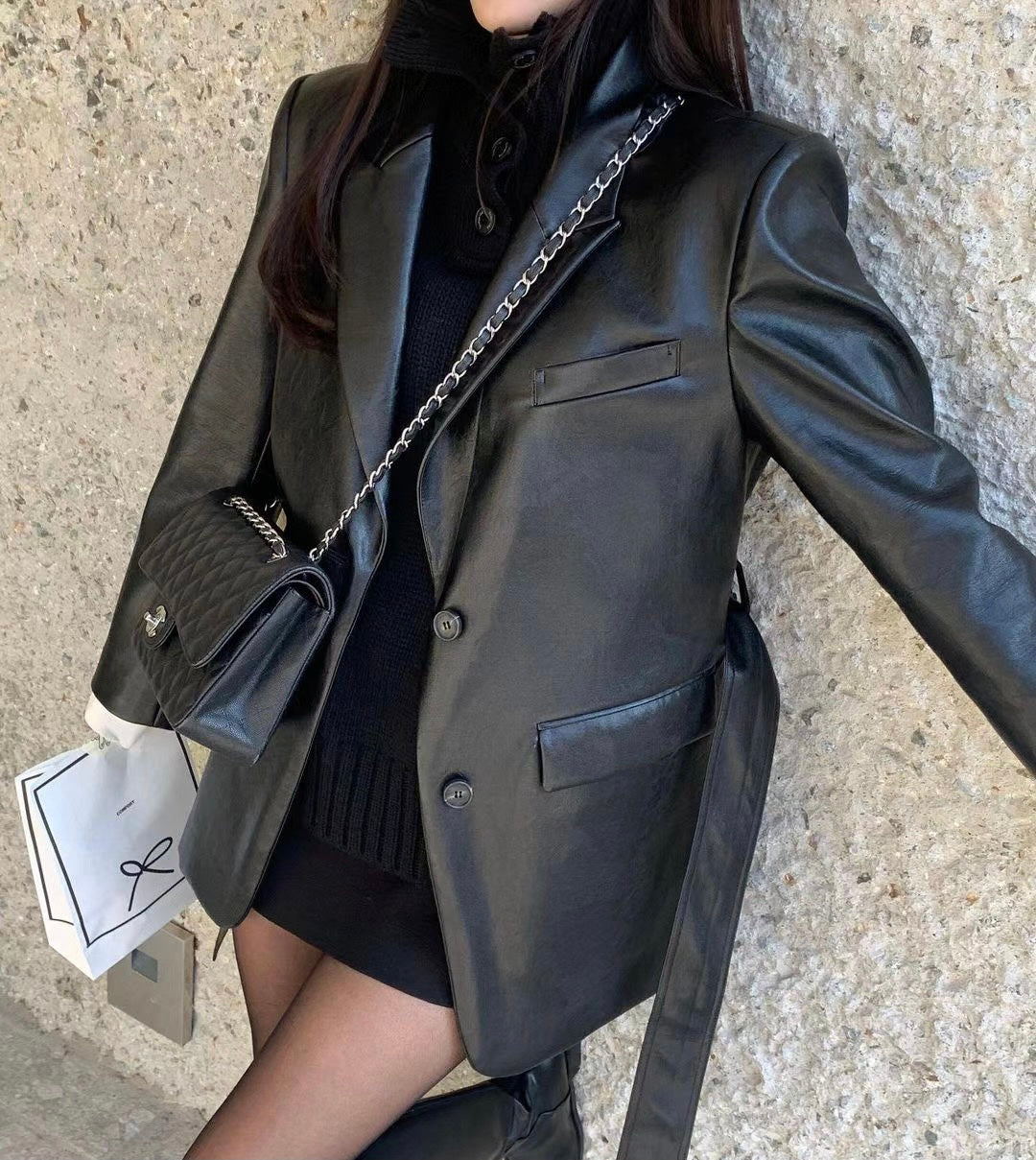 CH CLASSIC 11.12 HANDBAG 25.5 Grained Calfskin Black