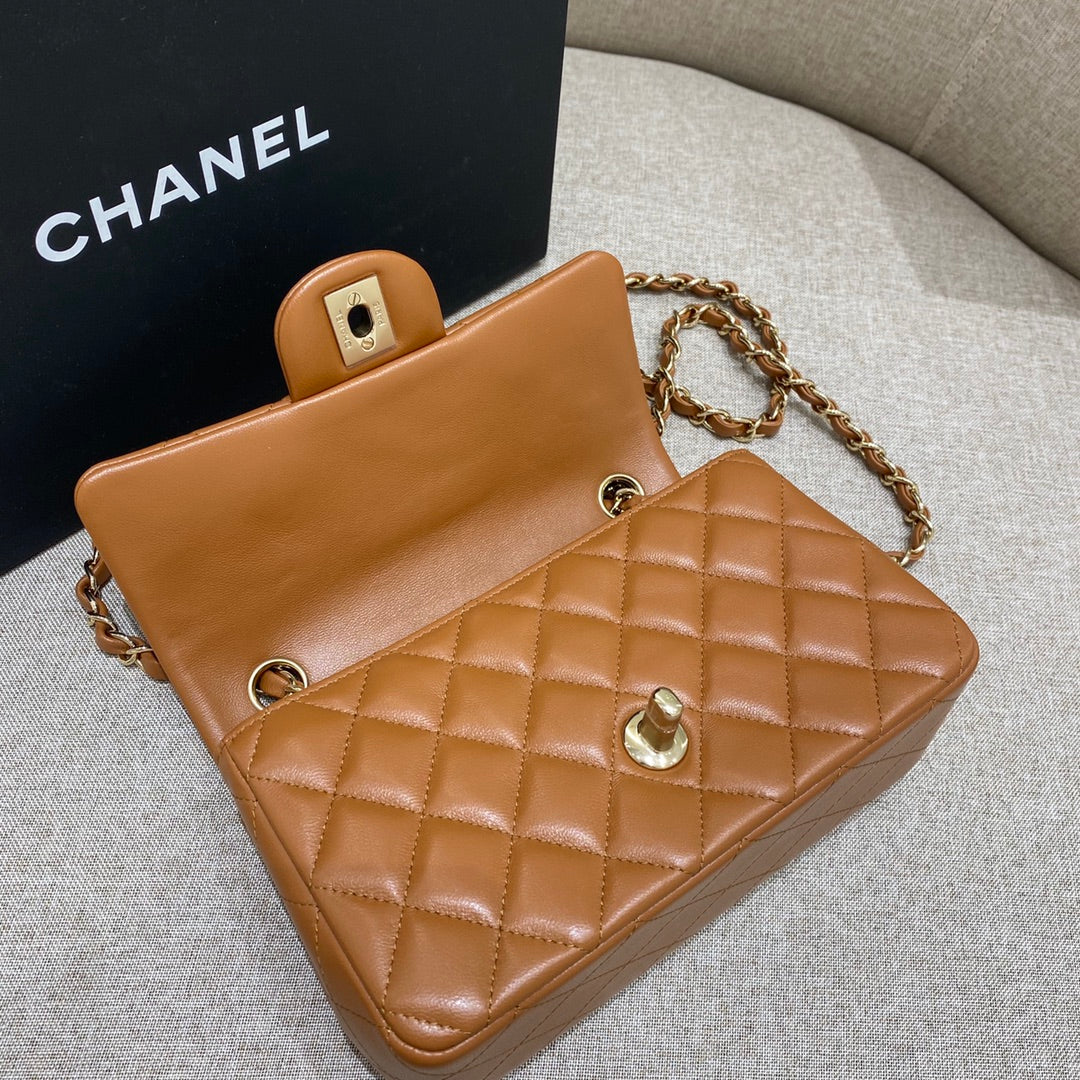 CH  MINI CLASSIC HANDBAG 20 Lambskin Gold Brown