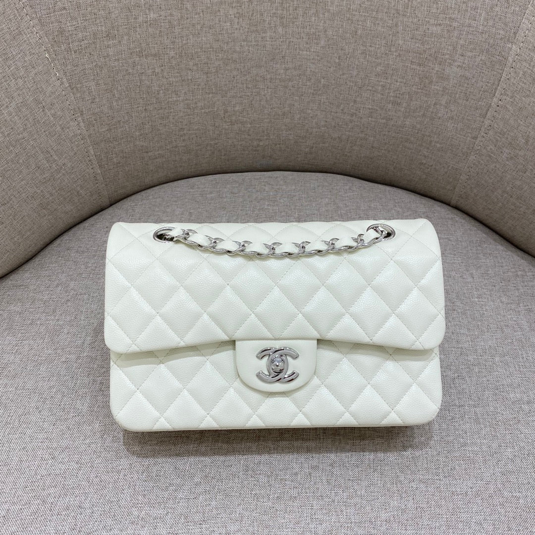 CH  SMALL CLASSIC HANDBAG 23 Small Grained Calfskin Ivory White