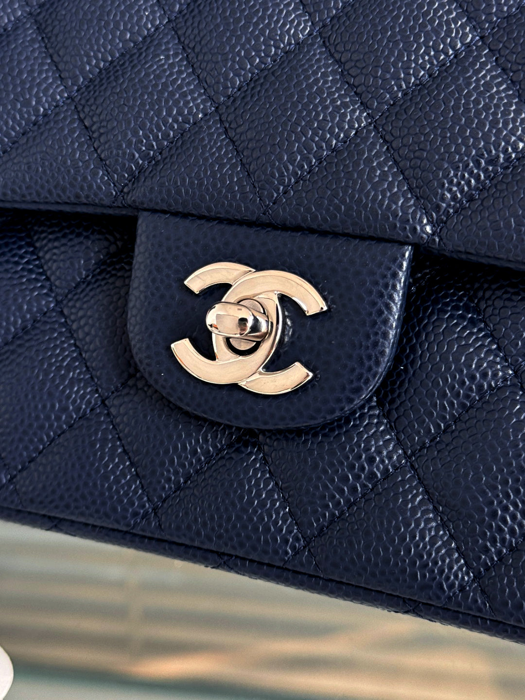 CH  CLASSIC 11.12 HANDBAG 25.5 Grained Calfskin Navy Blue