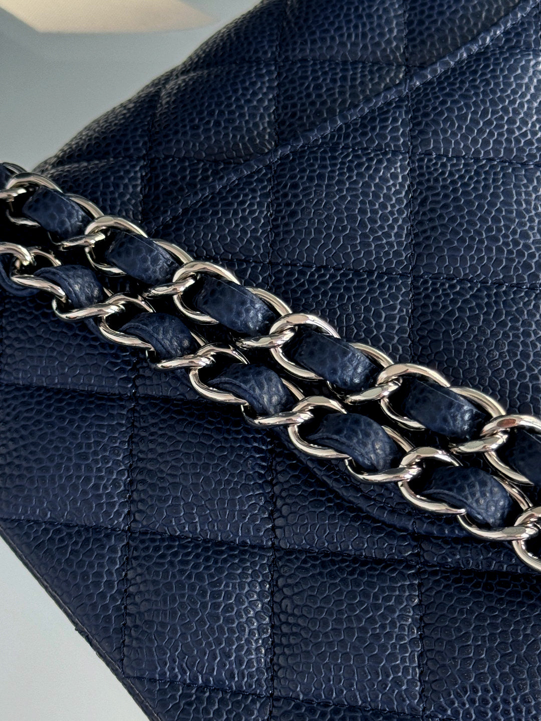 CH  CLASSIC 11.12 HANDBAG 25.5 Grained Calfskin Navy Blue