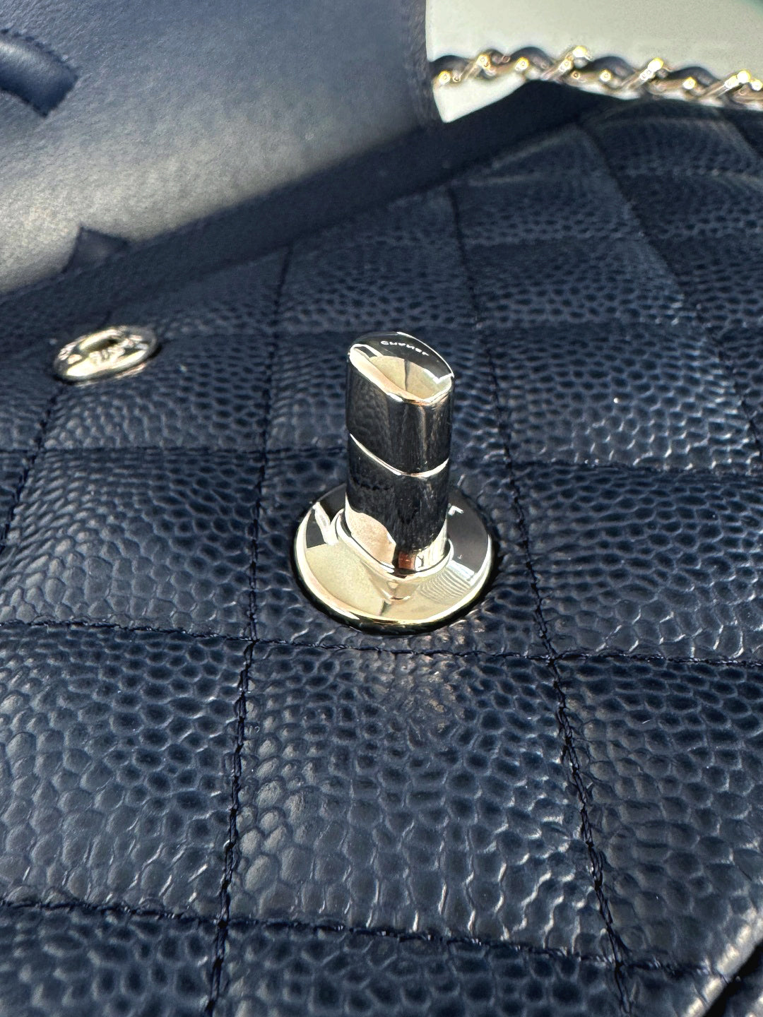 CH  CLASSIC 11.12 HANDBAG 25.5 Grained Calfskin Navy Blue