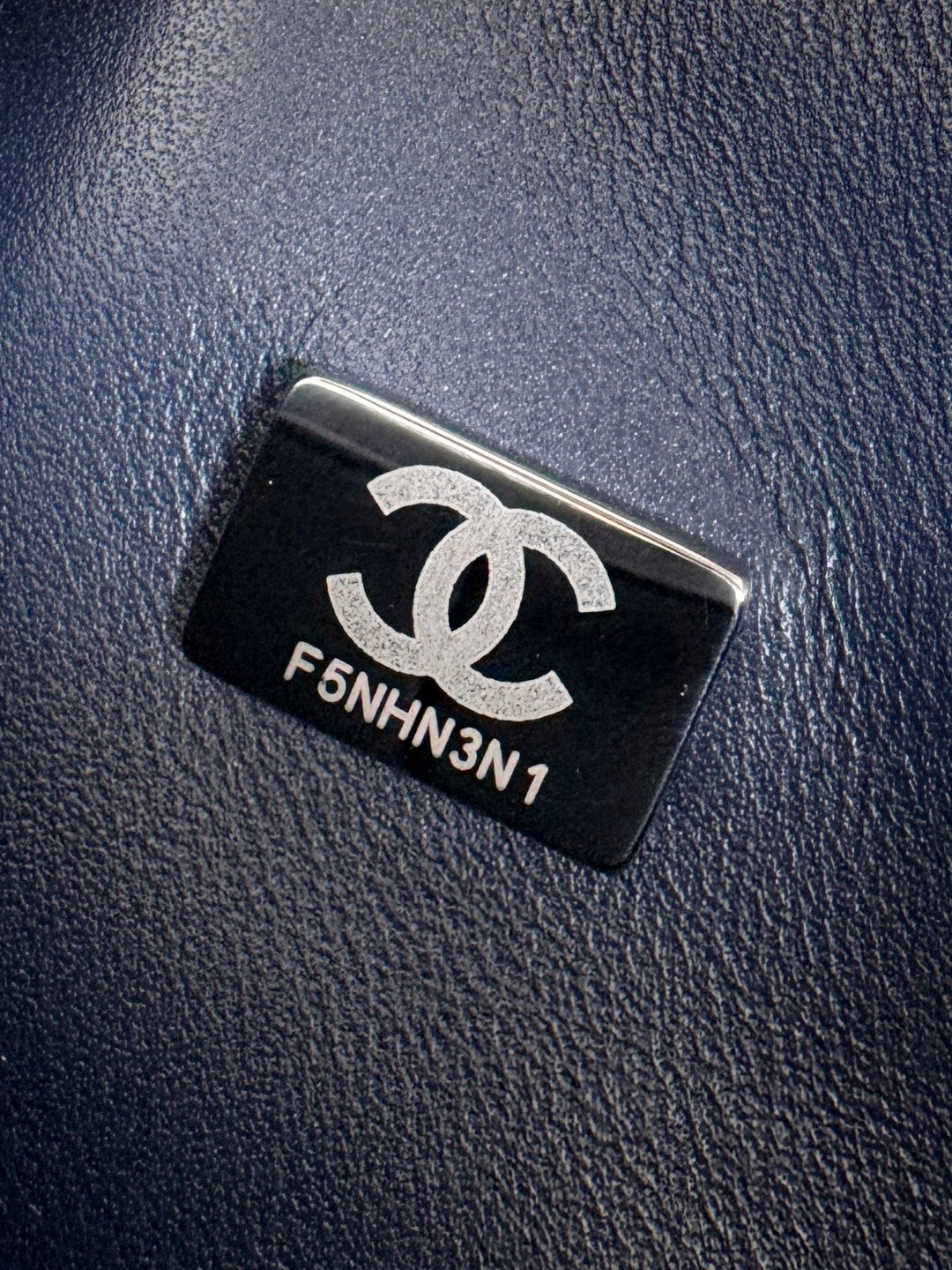 CH  CLASSIC 11.12 HANDBAG 25.5 Grained Calfskin Navy Blue