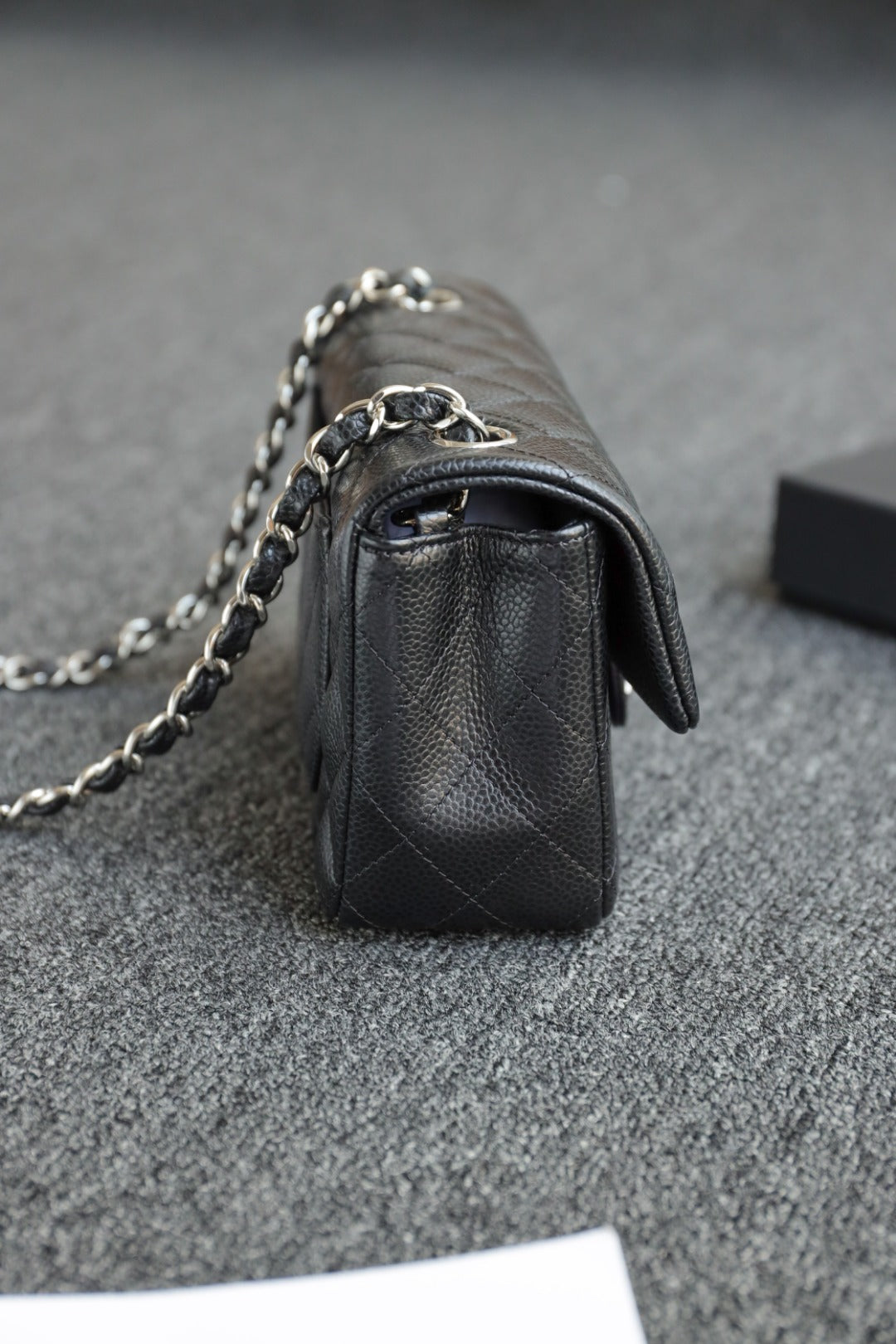 CH  MINI CLASSIC HANDBAG 20 Grained Calfskin Black