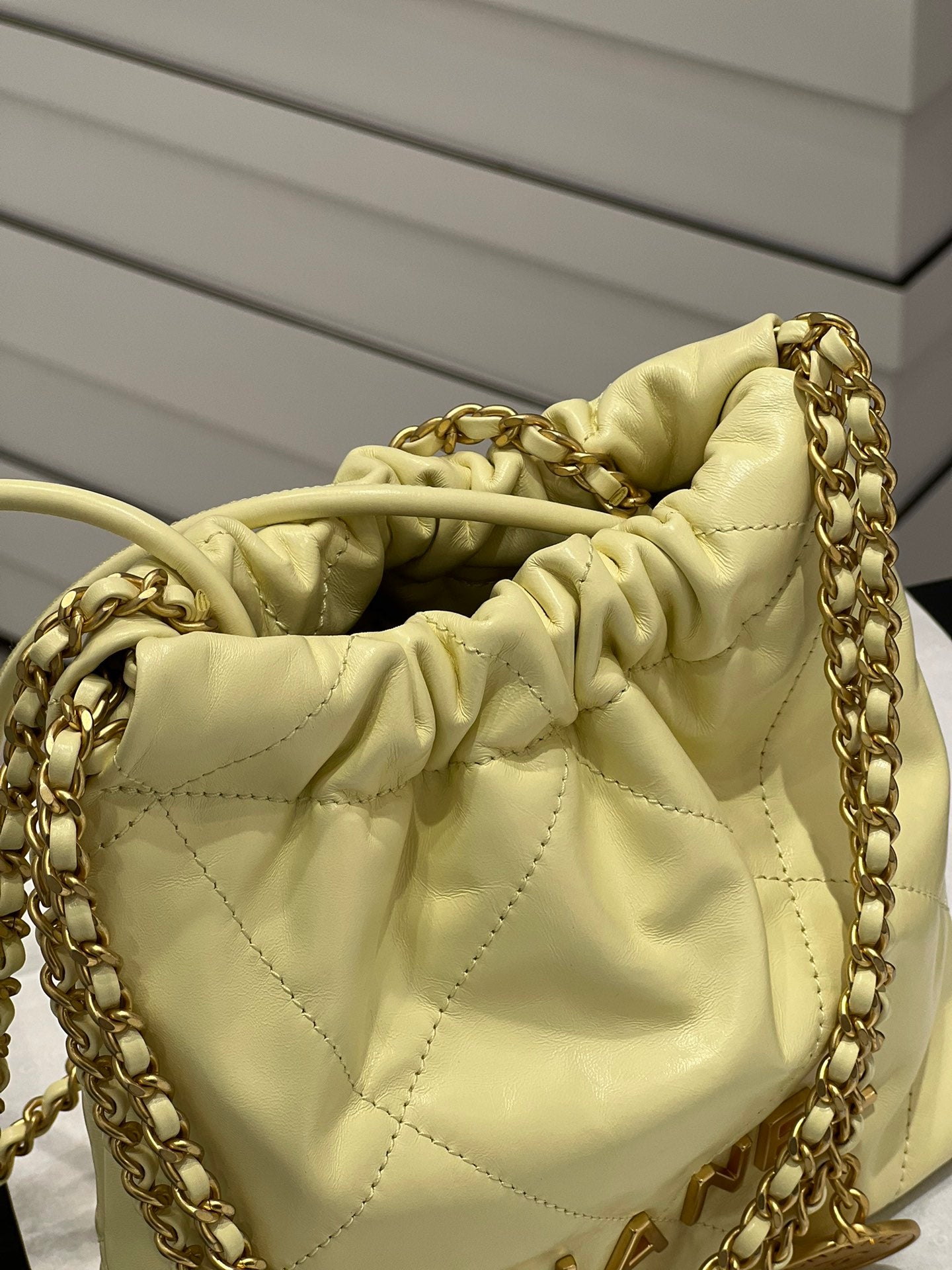 CH  Hobo Bags MINI SAC  22 & SMALL HANDBAG