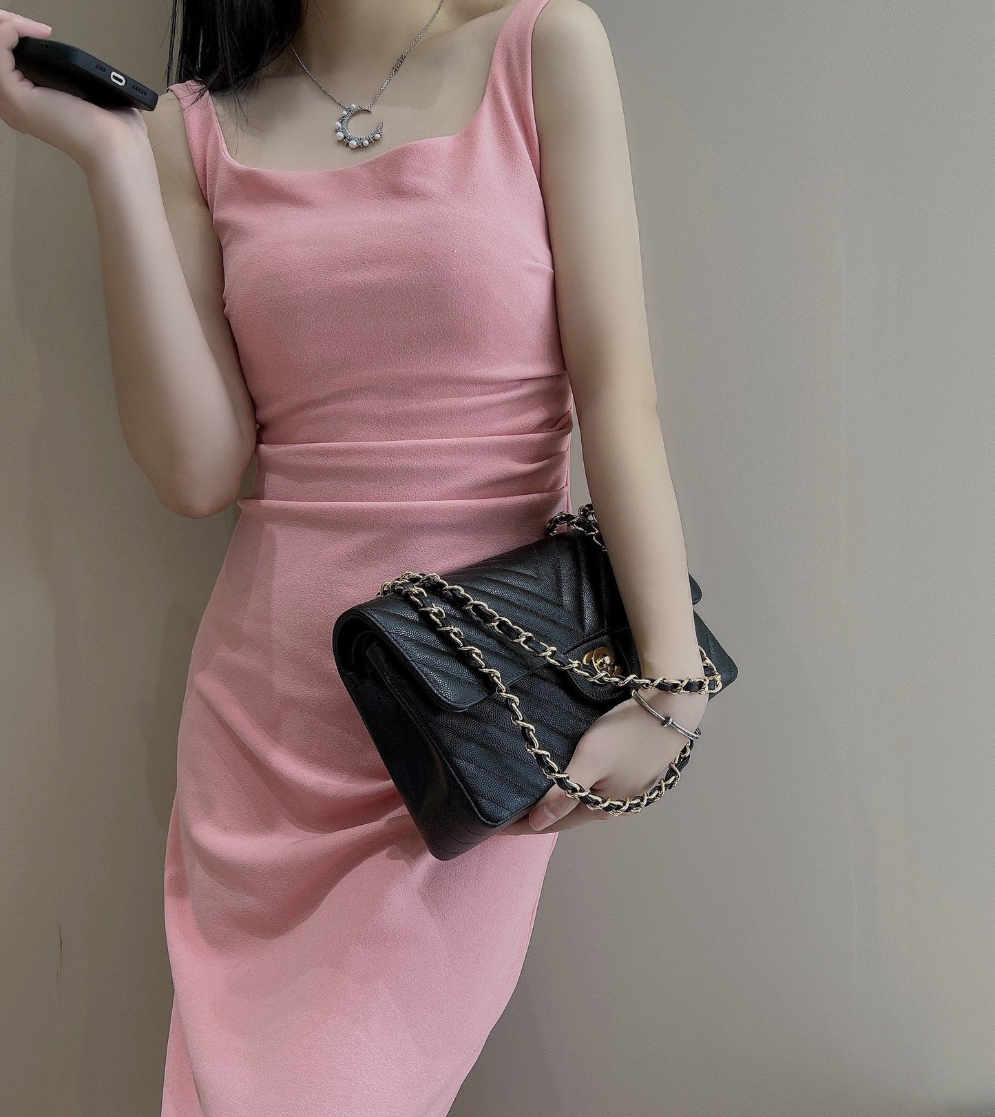 CH  CLASSIC 11.12 HANDBAG 25.5 Small Grained Calfskin  V Pattern Black