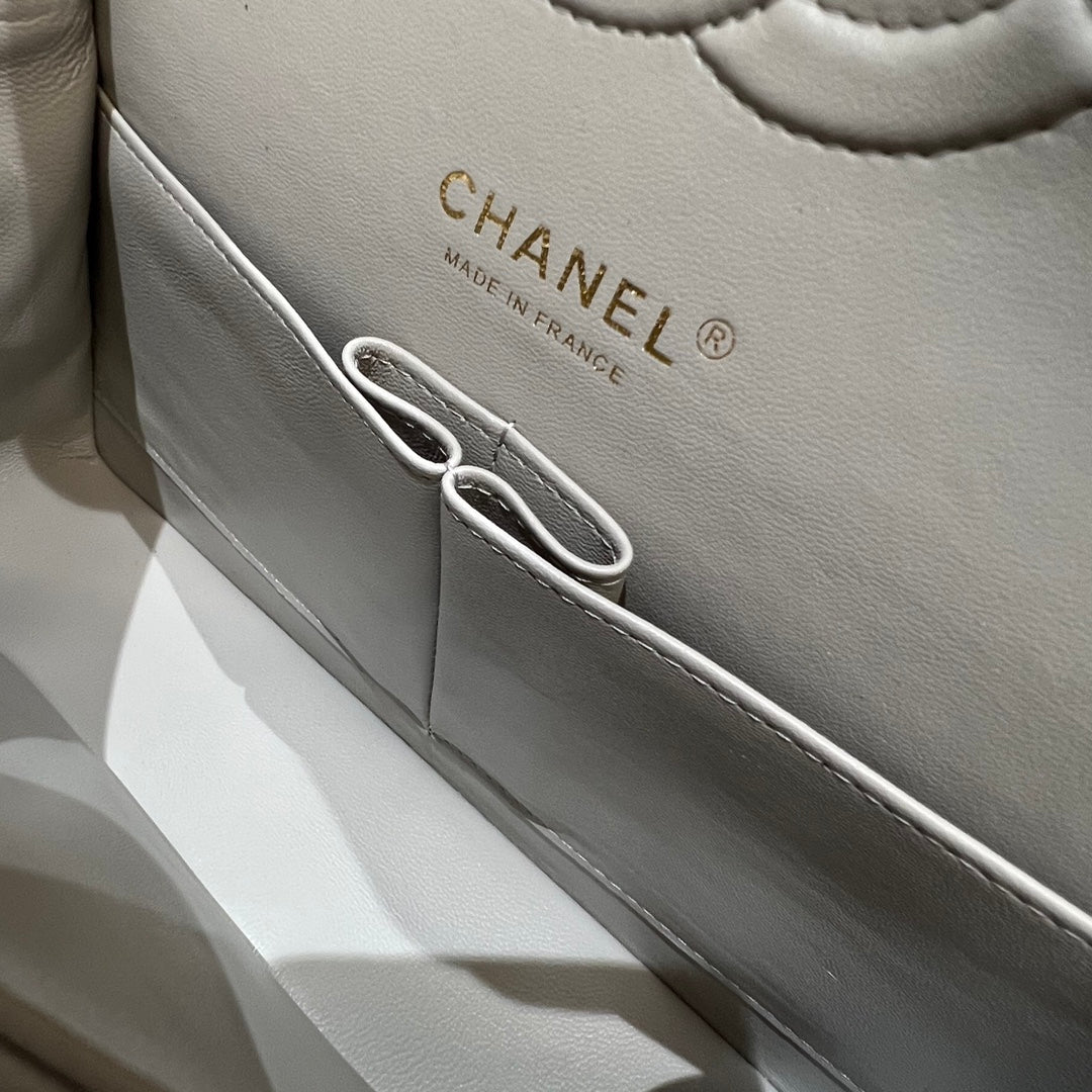 CH CLASSIC 11.12 HANDBAG 25.5 Small Grained Calfskin Elephant Gray