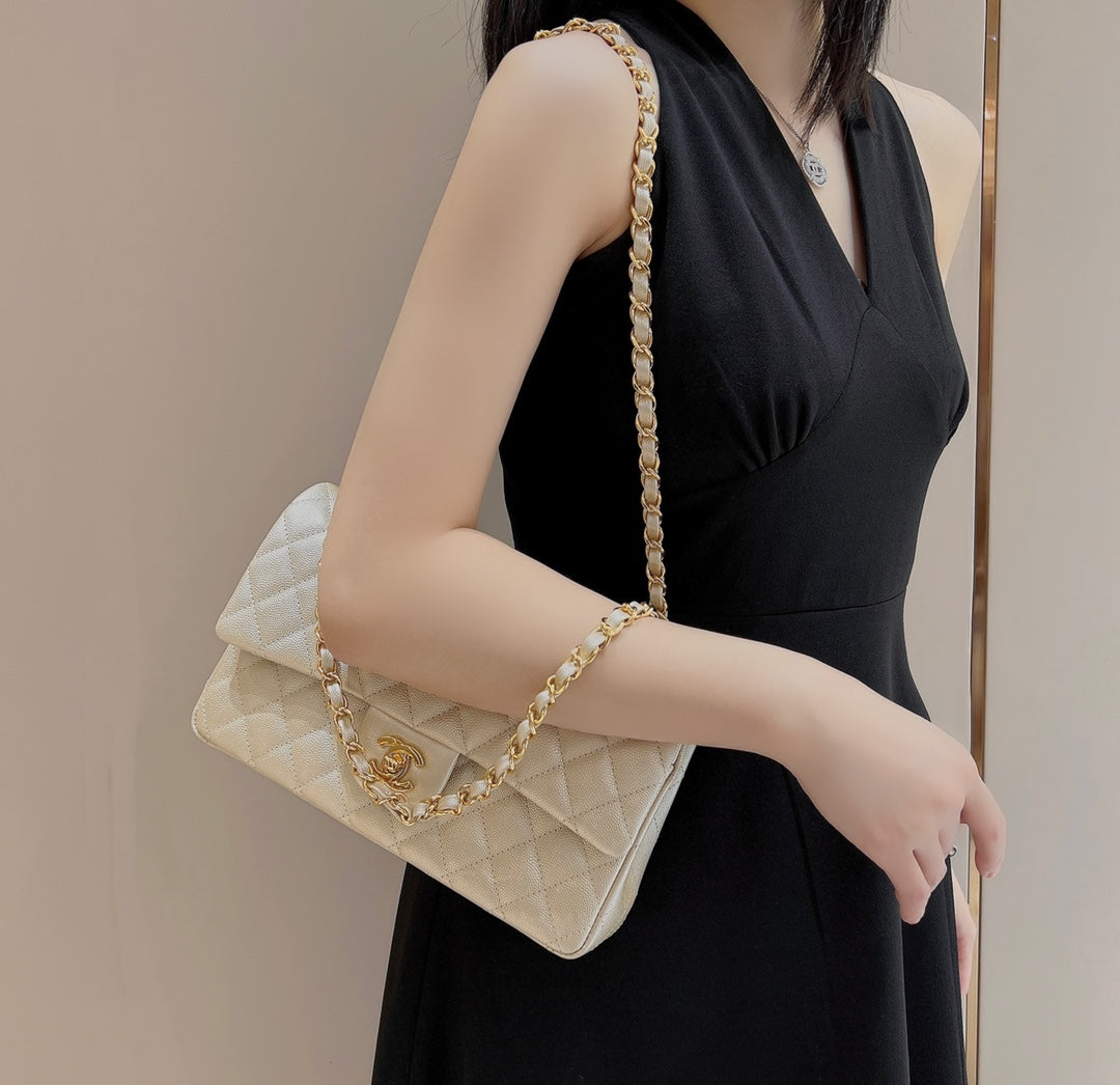 CH CLASSIC 11.12 HANDBAG 25.5 Small Grained Calfskin  Champagne Gold