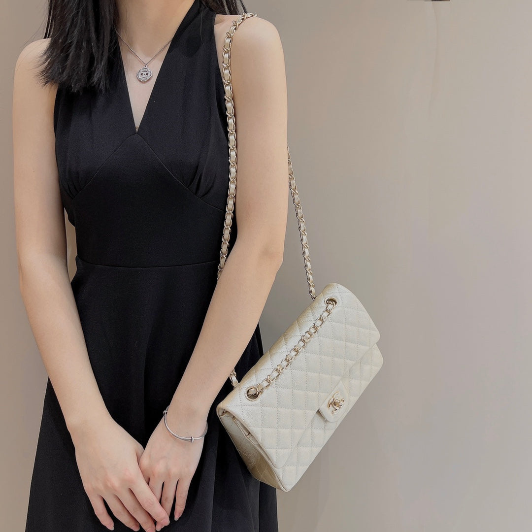 CH CLASSIC 11.12 HANDBAG 25.5 Small Grained Calfskin  Champagne Gold