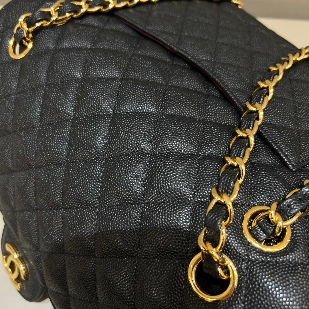 CH CLASSIC 11.12 HANDBAG 25.5 Small Grained Calfskin Black