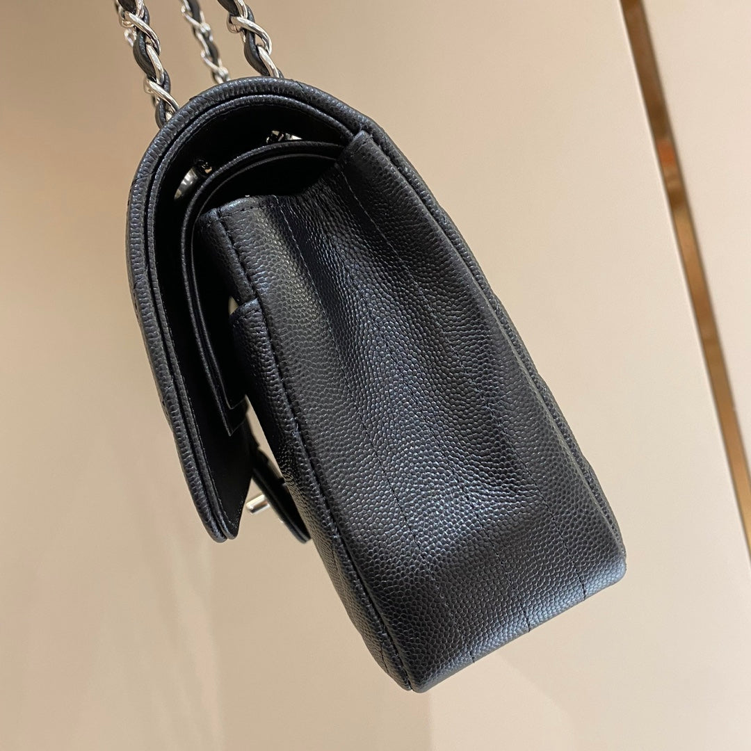 CH  CLASSIC 11.12 HANDBAG 25.5 Small Grained Calfskin  V Pattern Black