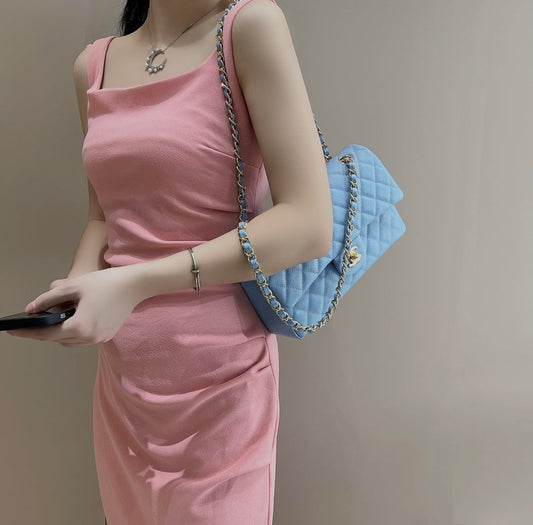 CH CLASSIC 11.12 HANDBAG 25.5 Grained Calfskin Blue