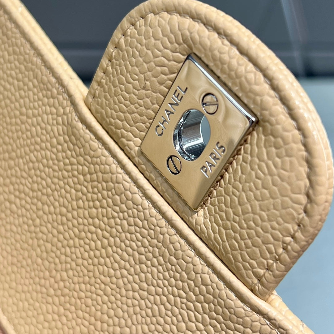 CH  CLASSIC 11.12 HANDBAG 25.5 Grained Calfskin Apricot