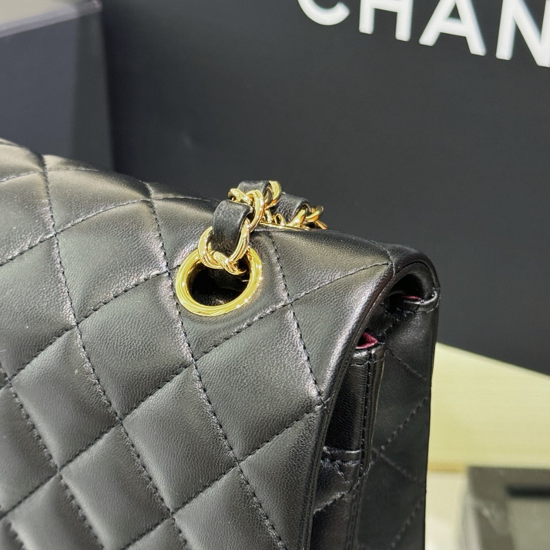 CH  CLASSIC 11.12 HANDBAG 25.5 Lambskin Black