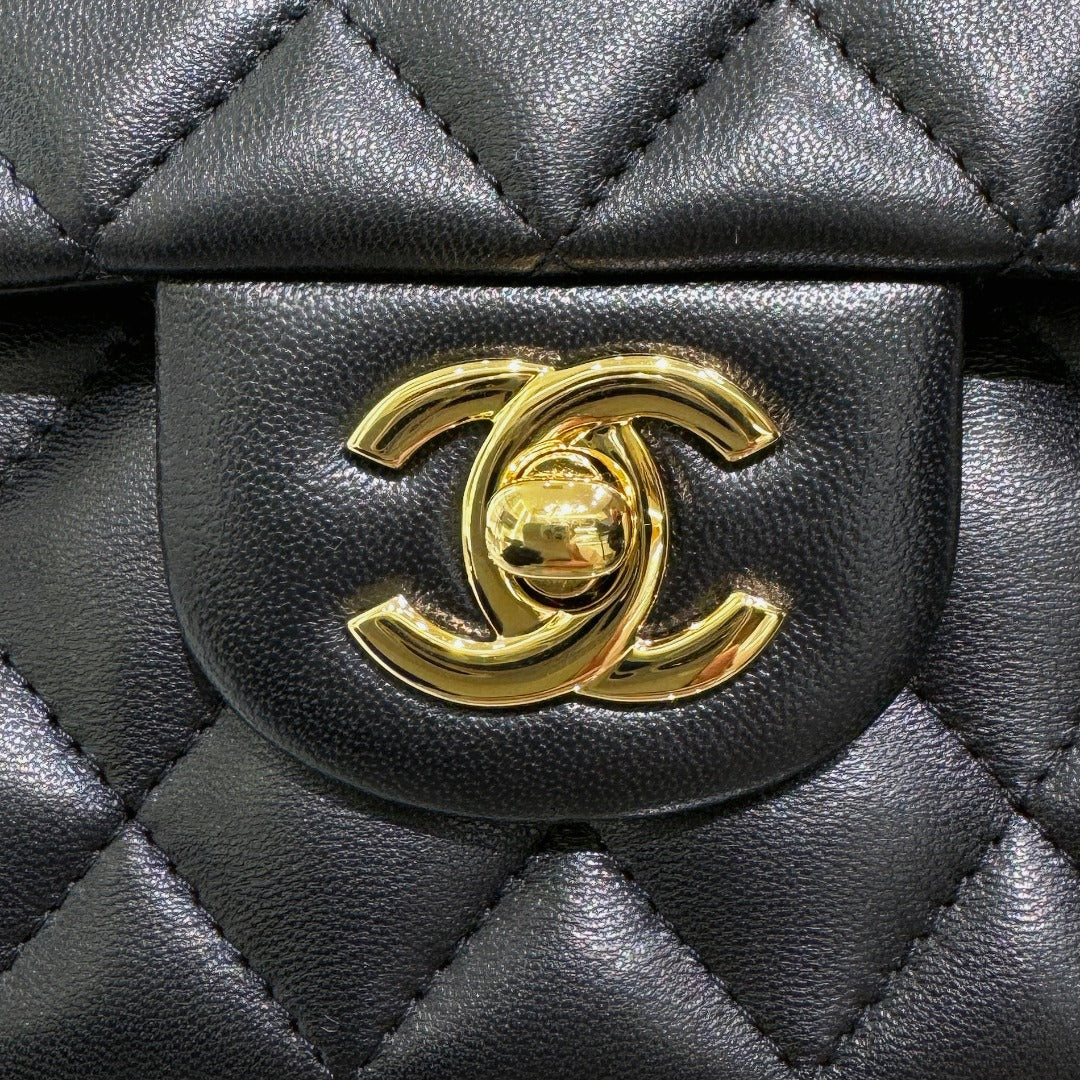 CH  CLASSIC 11.12 HANDBAG 25.5 Lambskin Black
