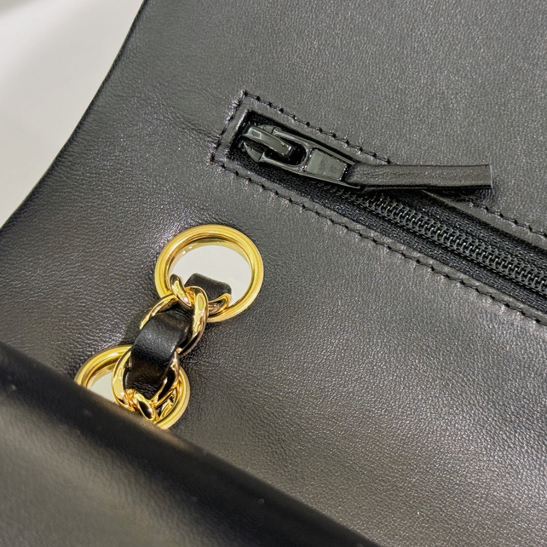 CH  CLASSIC 11.12 HANDBAG 25.5 Lambskin Black