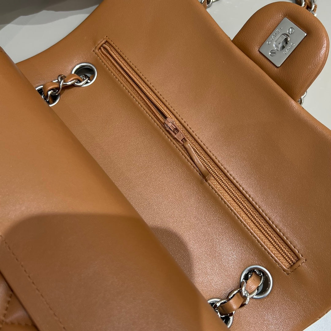 CH CLASSIC 11.12 HANDBAG 25.5 Lambskin Gold Brown