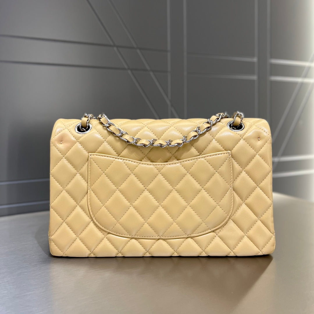 CH CLASSIC 11.12 HANDBAG 25.5 Lambskin Apricot