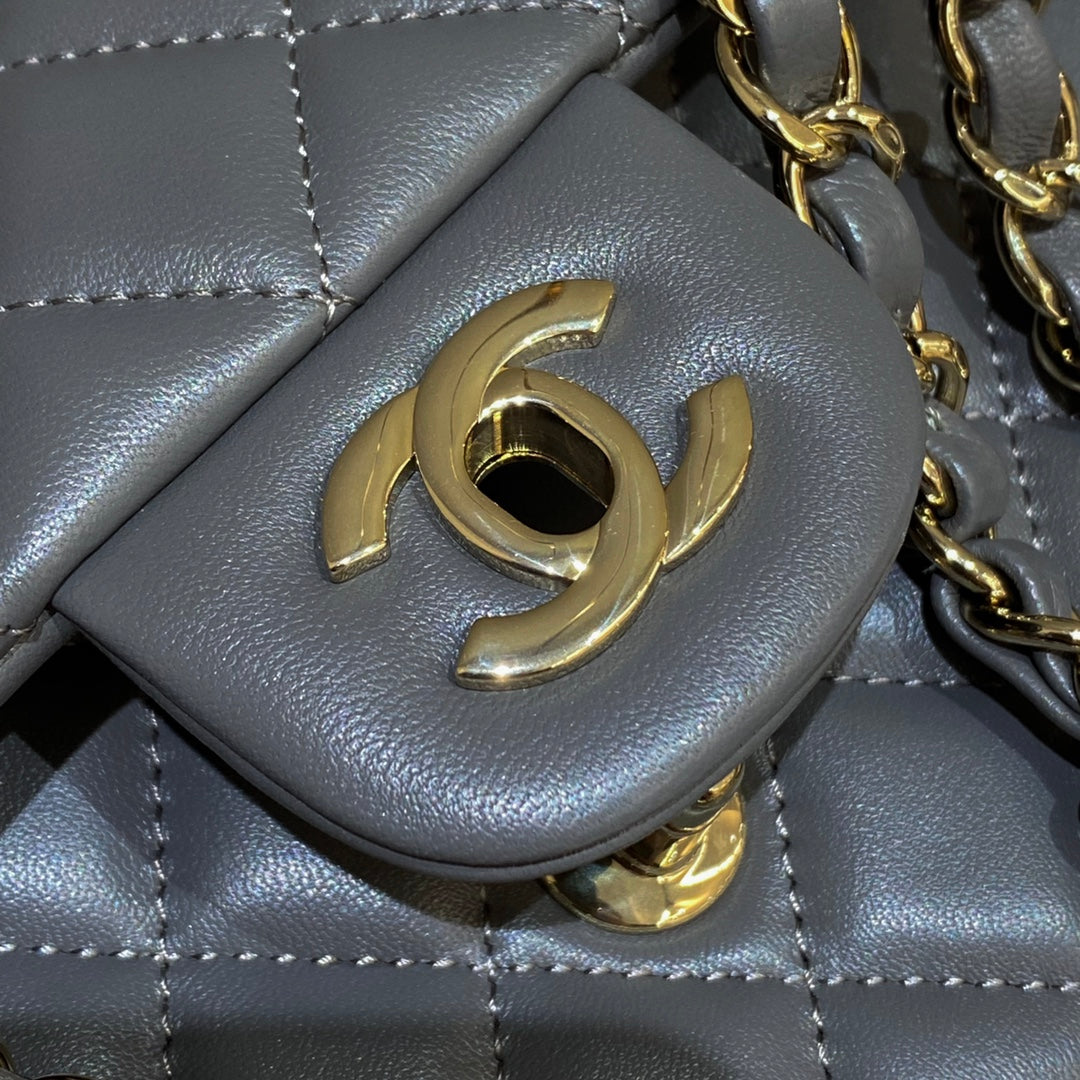 CH CLASSIC 11.12 HANDBAG 25.5 Lambskin High-grade gray