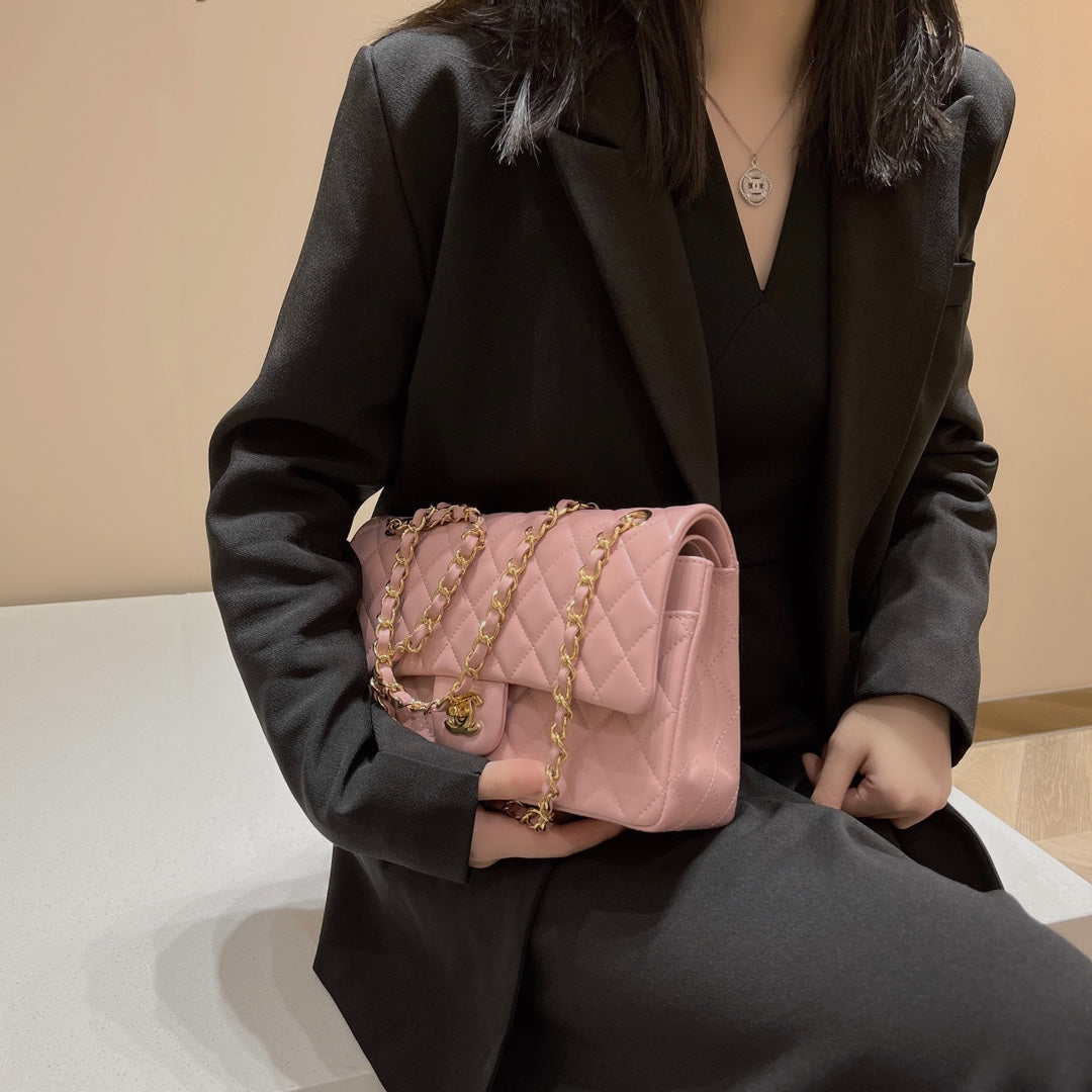 CH CLASSIC 11.12 HANDBAG 25.5 Lambskin Pink