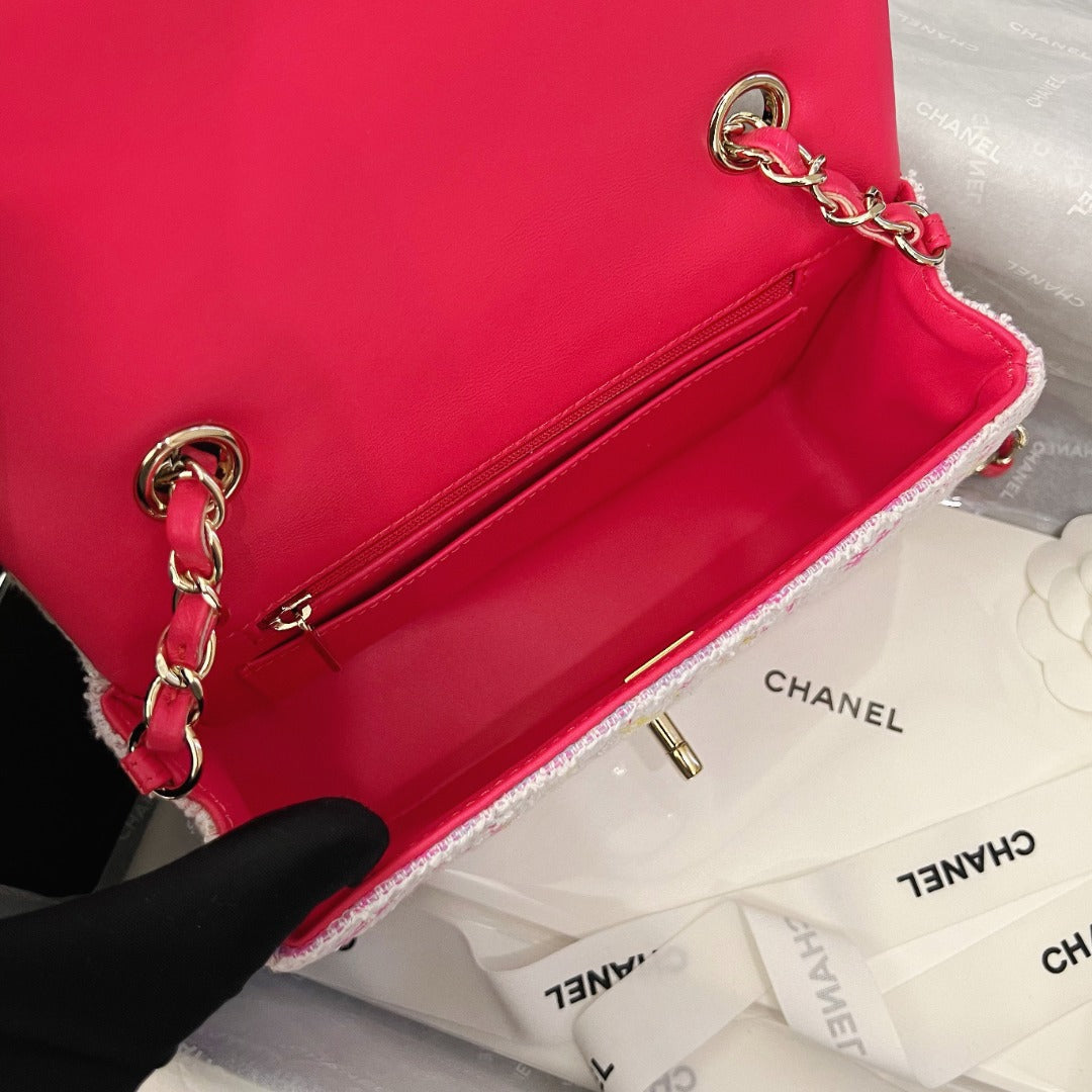 CH  MINI CLASSIC HANDBAG 20 Cotton & Wool Tweed Red, Pink & Yellow, White