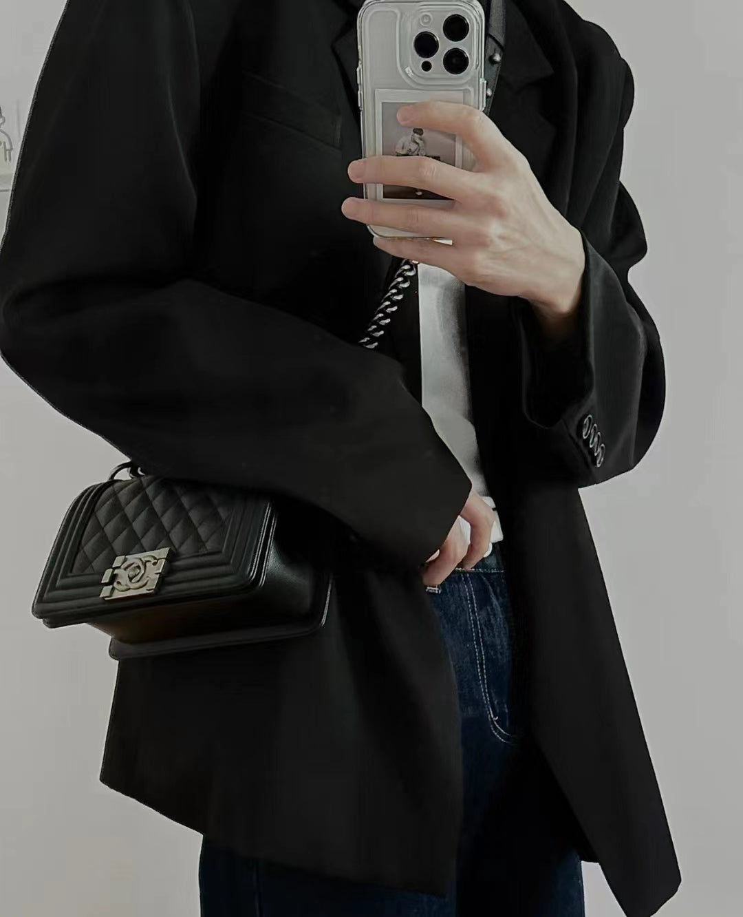 CH SMALL BOY HANDBAG 20 Small Grained Calfskin Black