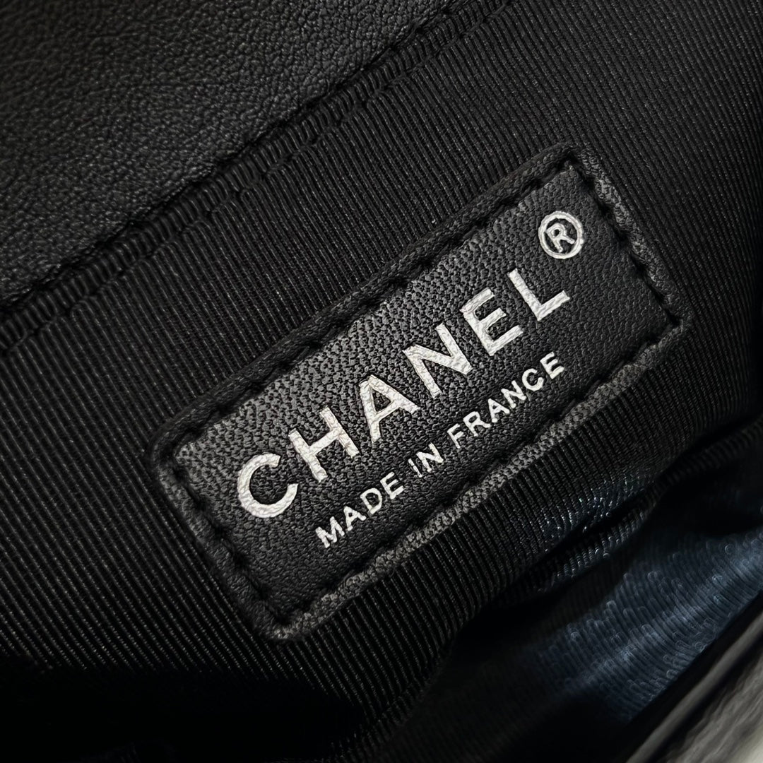 CH SMALL BOY HANDBAG 20 Calfskin V Pattern Black