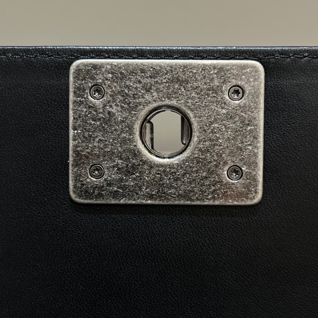 CH SMALL BOY HANDBAG 20 Lambskin Black