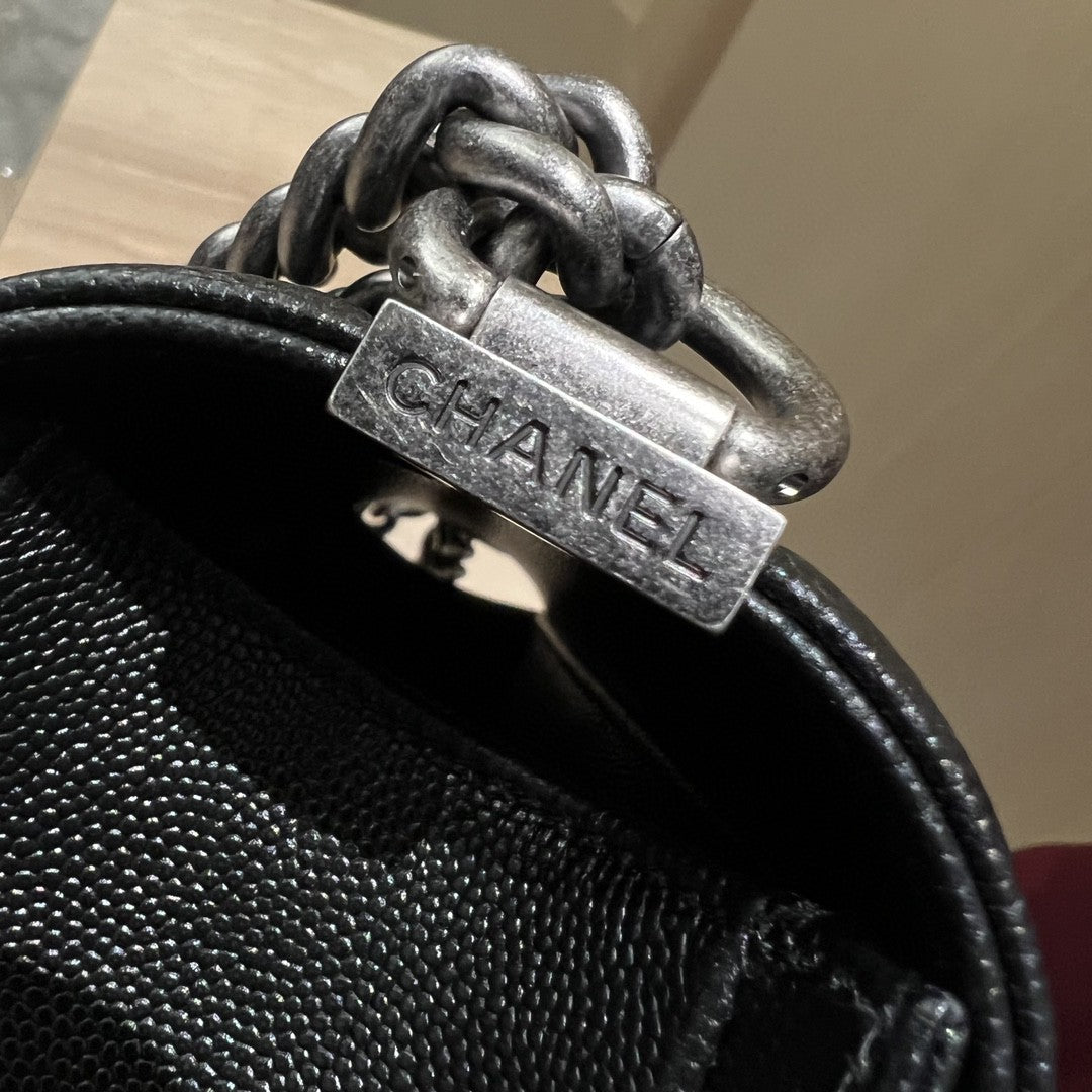 CH BOY HANDBAG 25 Small Grained Calfskin Black