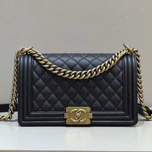 CH BOY HANDBAG 25 Grained Calfskin Black