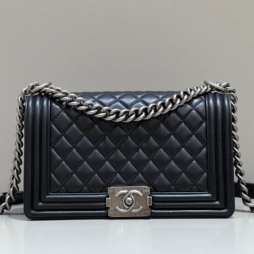 CH BOY HANDBAG 25  Lambskin Black