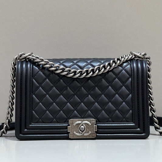 CH BOY HANDBAG 25  Lambskin Black