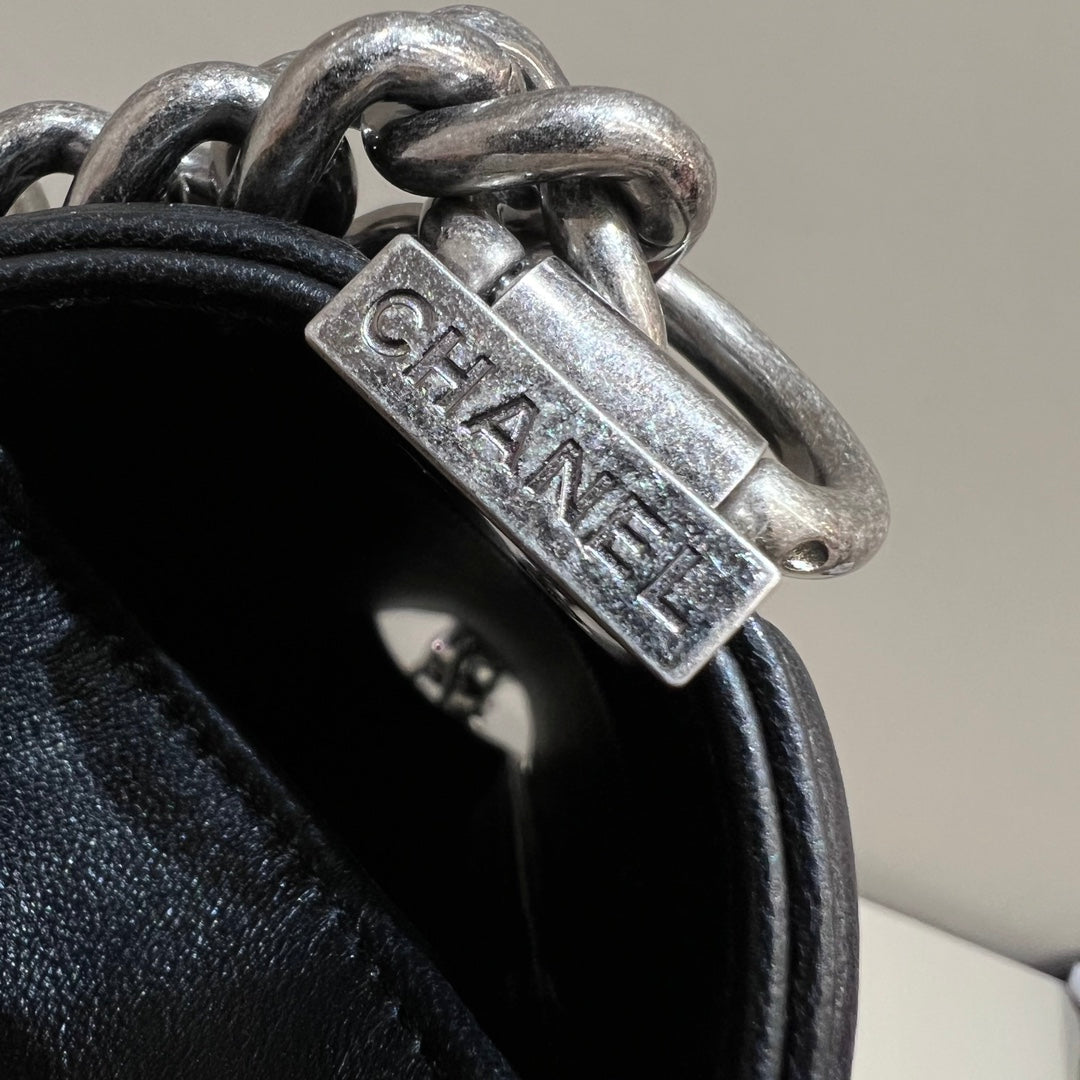 CH BOY HANDBAG 25  Lambskin Black