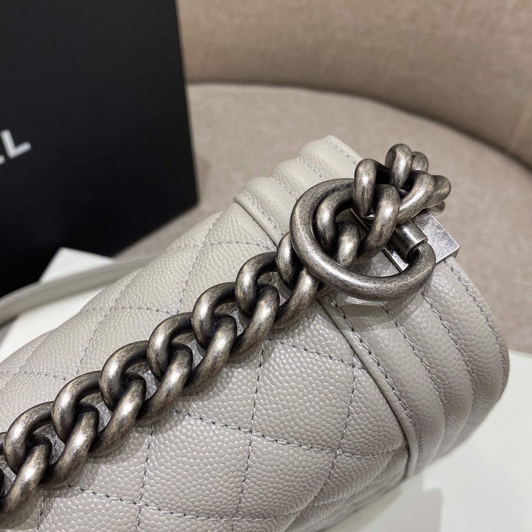 CH BOY HANDBAG 25 Small Grained Calfskin Elephant Gray