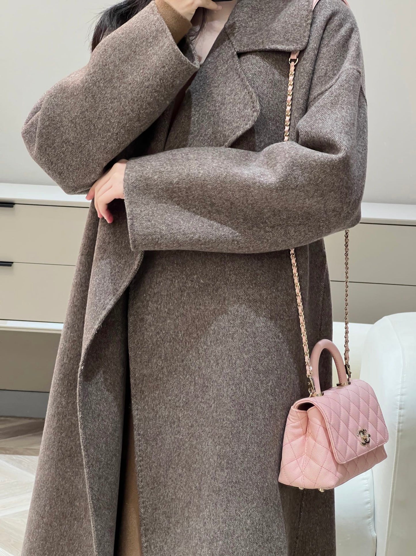 CH  MINI FLAP BAG WITH TOP HANDLE 19  Grained Calfskin Pink