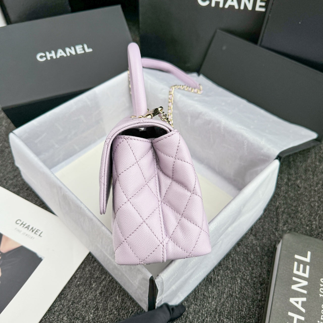 CH  FLAP BAG WITH TOP HANDLE 24  Small Grained Calfskin Light Purple