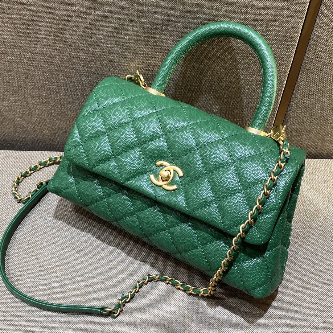 CH  FLAP BAG WITH TOP HANDLE 24  Small Grained Calfskin Green