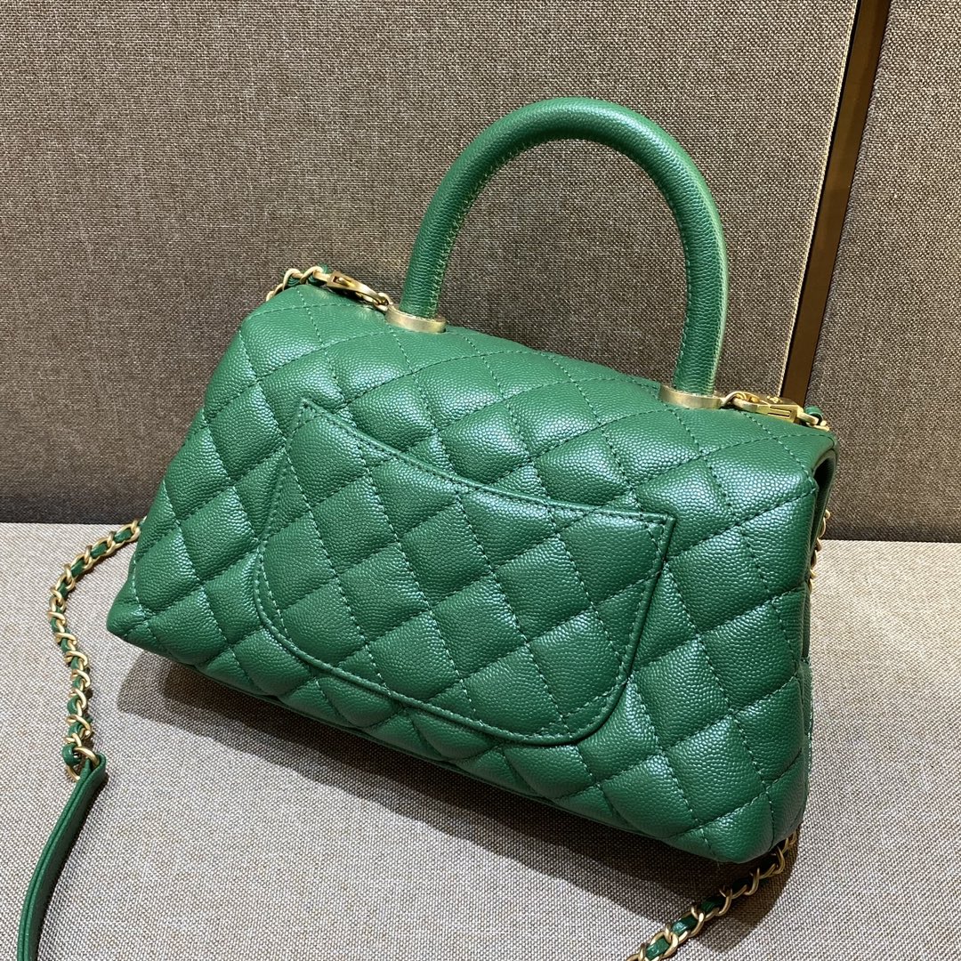CH  FLAP BAG WITH TOP HANDLE 24  Small Grained Calfskin Green