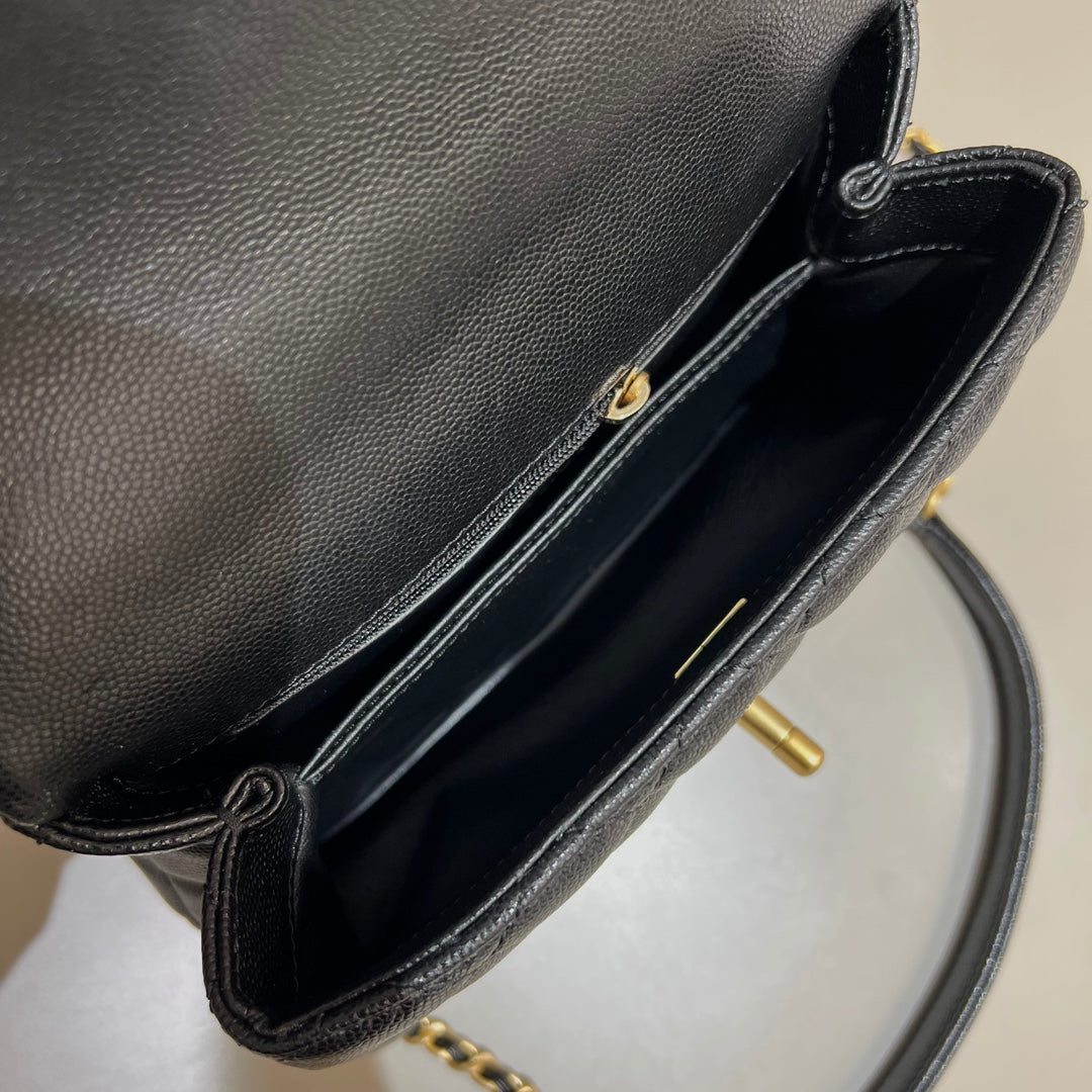CH  FLAP BAG WITH TOP HANDLE 24  Small Grained Calfskin Lizard Handle Black