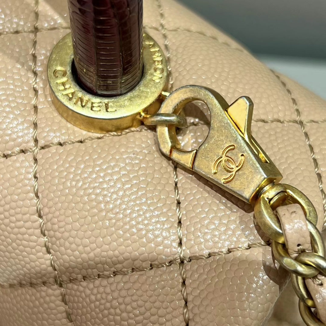 CH  FLAP BAG WITH TOP HANDLE 24  Small Grained Calfskin Lizard Handle Light Teas