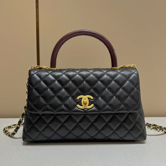 CH LARGE FLAP BAG WITH TOP HANDLE 29  Small Grained Calfskin Lizard Handle Black