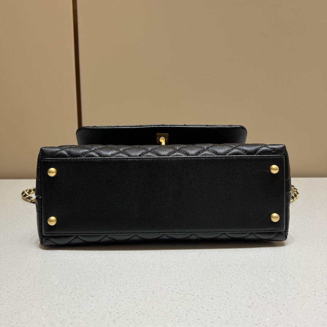 CH LARGE FLAP BAG WITH TOP HANDLE 29  Small Grained Calfskin Lizard Handle Black