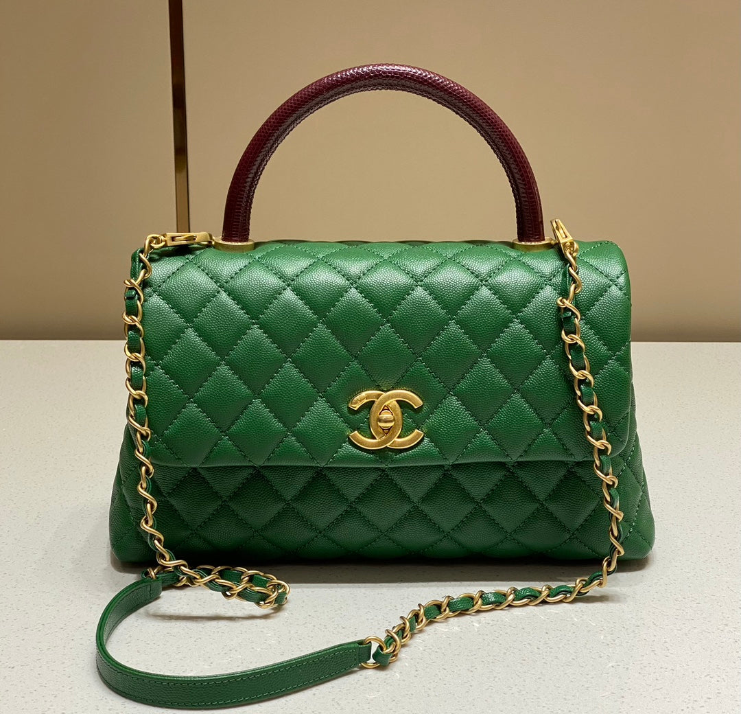CH LARGE FLAP BAG WITH TOP HANDLE 29  Small Grained Calfskin Lizard Handle Green