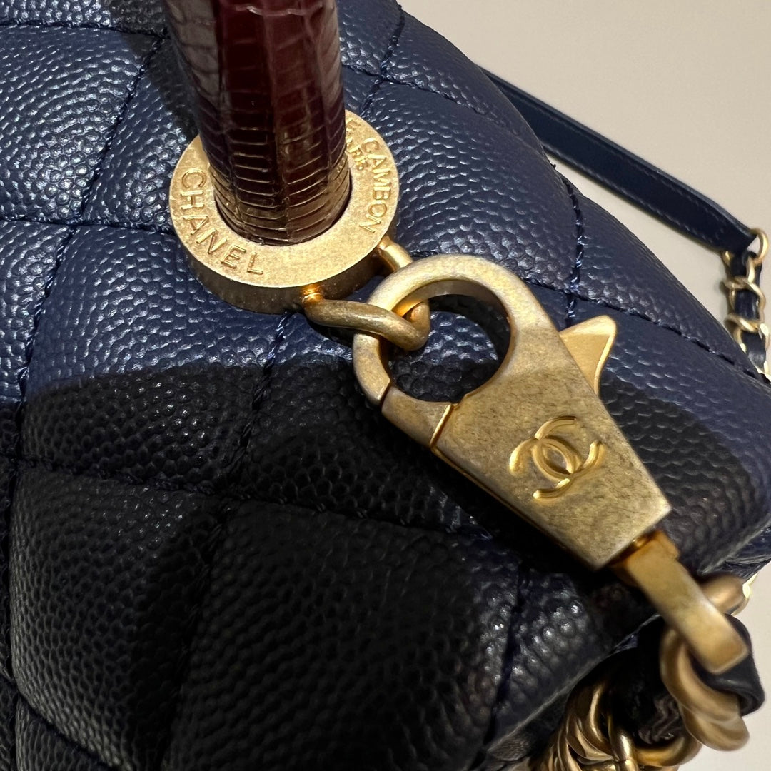 CH LARGE FLAP BAG WITH TOP HANDLE 29  Small Grained Calfskin Lizard Handle Navy Blue
